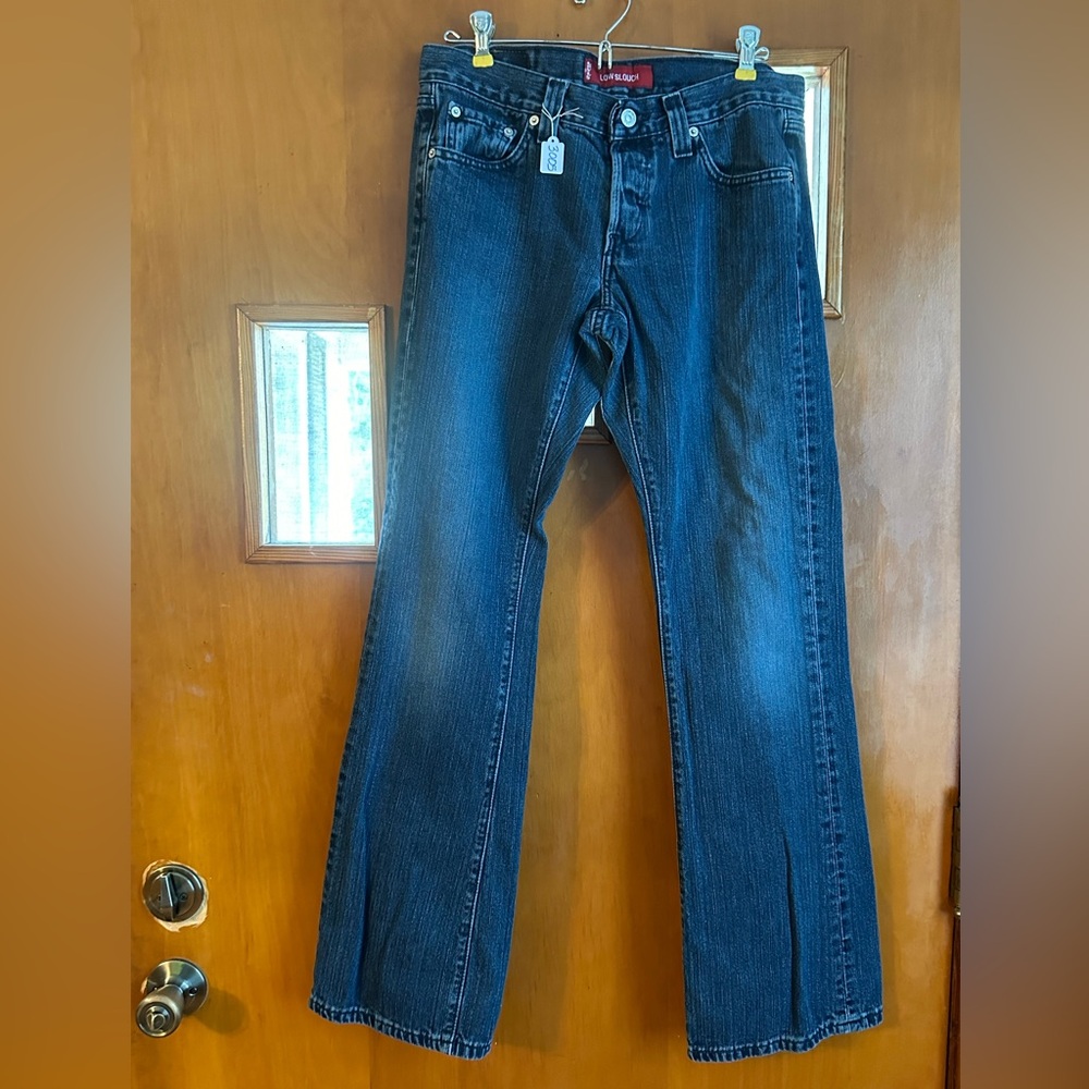 EUC Levi’s denim jeans. Size 9. Juniors.
